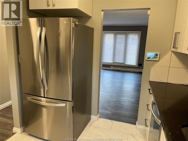 Building Photo - 6704 Rose-Ville Garden Dr