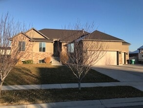 Building Photo - 2348 S 2975 W