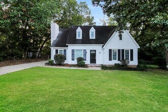 Building Photo - 107 Chiswick Ct