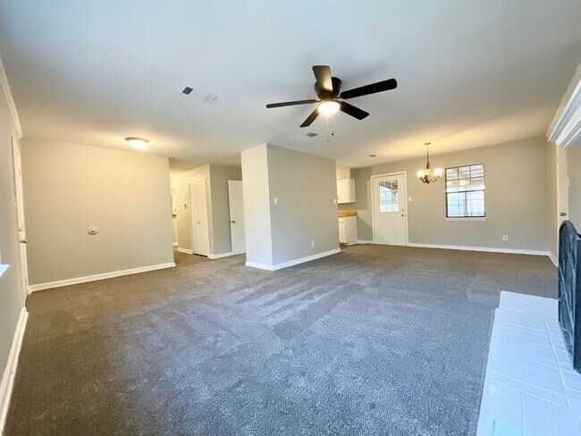 Foto del edificio - 2003 Doris Dr