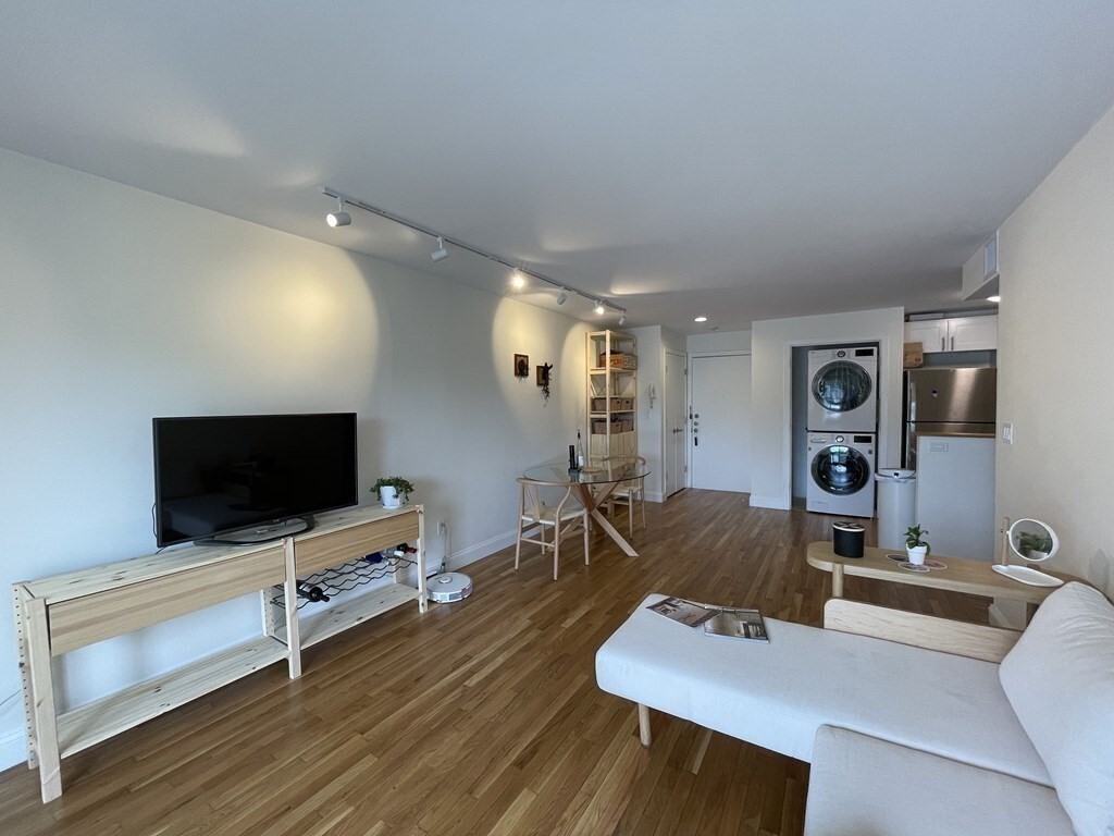 Foto principal - 255 Beacon St