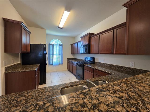 Foto del edificio - 2108 Bluebell Dr