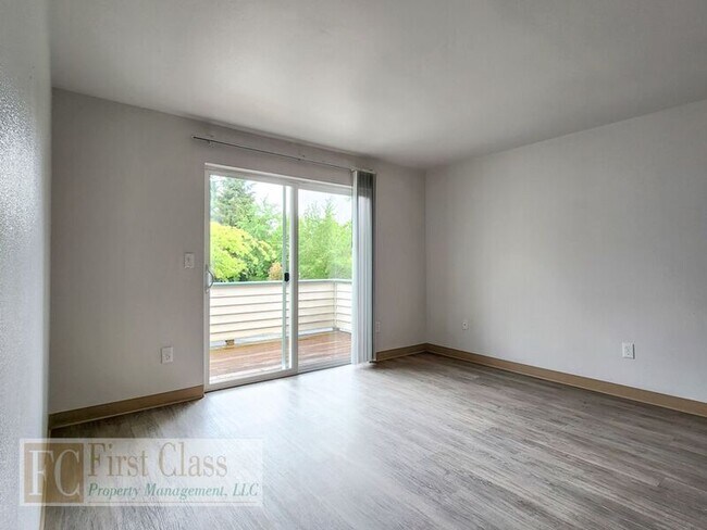 Foto del edificio - 1255 NW 183rd Ave