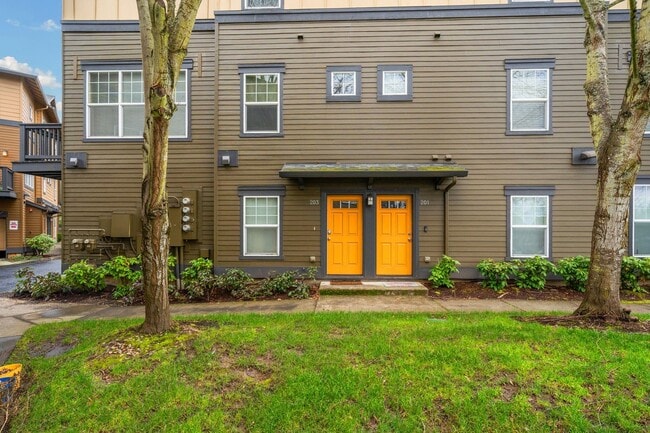 Photo - 1150 SW 170th Ave Townhome