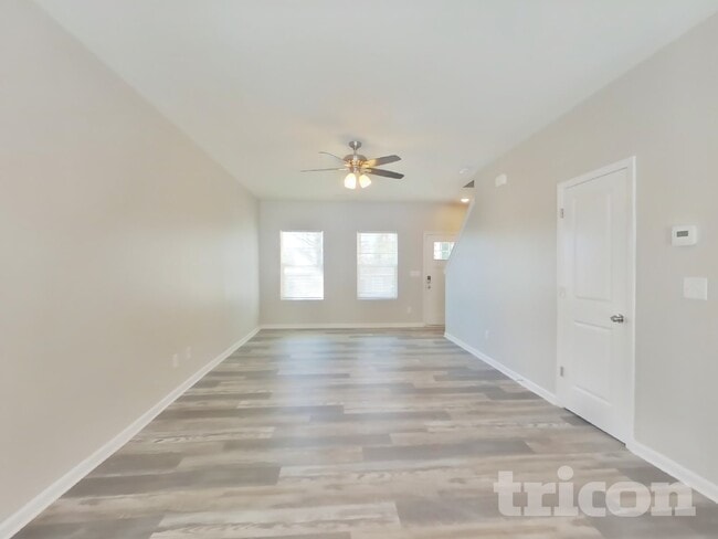 Foto del edificio - 518 Sylvia St