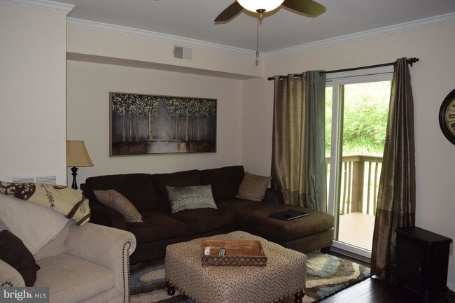 Building Photo - 2821 Eagle Rd