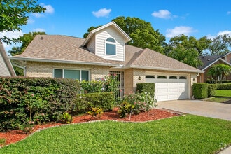 Building Photo - 3411 Windy Wood Dr