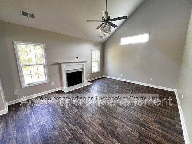 Building Photo - 232 Fishers Cv