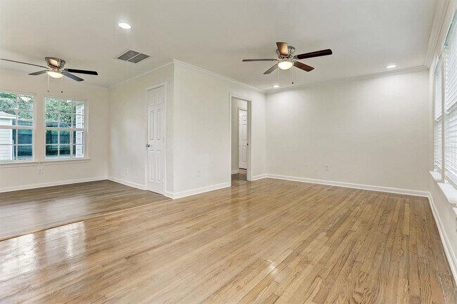 Foto del edificio - 1108 Sheffield St