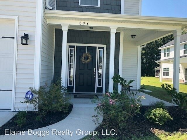 4 Br 2 5 Bath House 802 Alyson Court For Rent In Building Photo 4 Br 2 5 Bath House 802 Alyson Court