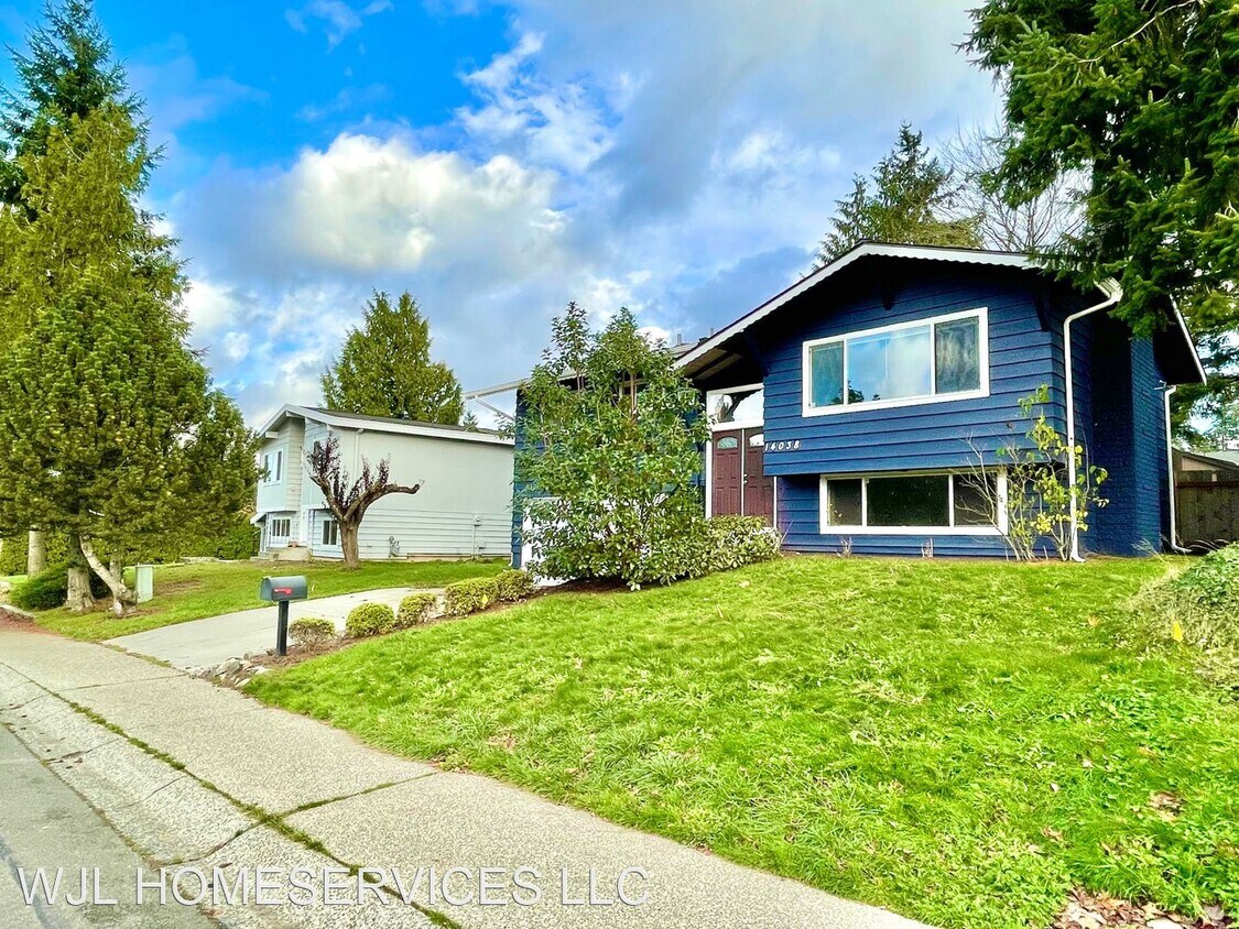 Primary Photo - 3 br, 3 bath House - 14038 90th Ave NE