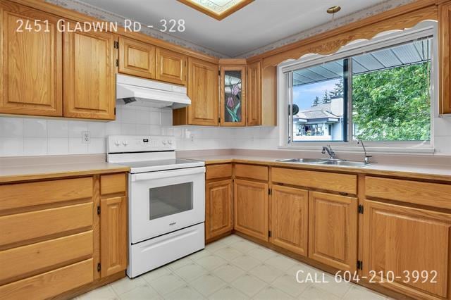 Building Photo - Spacious 55+ Condo with Elevator Access