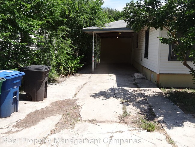 Building Photo - 3 br, 1 bath House - 4927 Joe Blanks Street