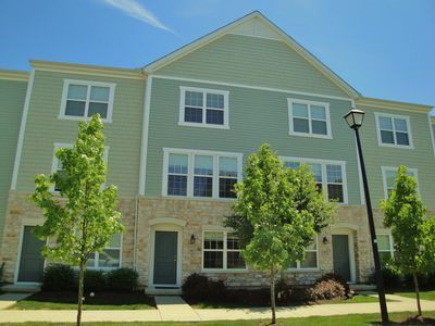 Building Photo - 5927 Winberry Creek Dr