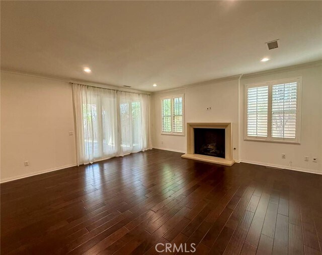 Foto del edificio - 310 Bronze