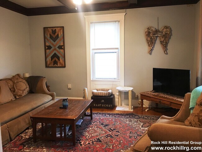Foto del edificio - 128 Brooks St