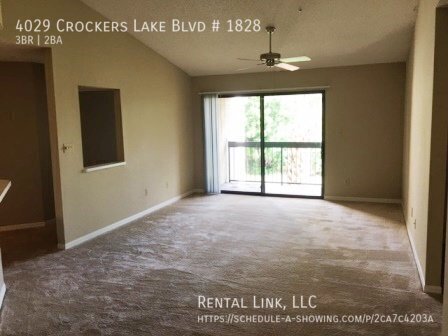 Foto del edificio - 4029 Crockers Lake Blvd