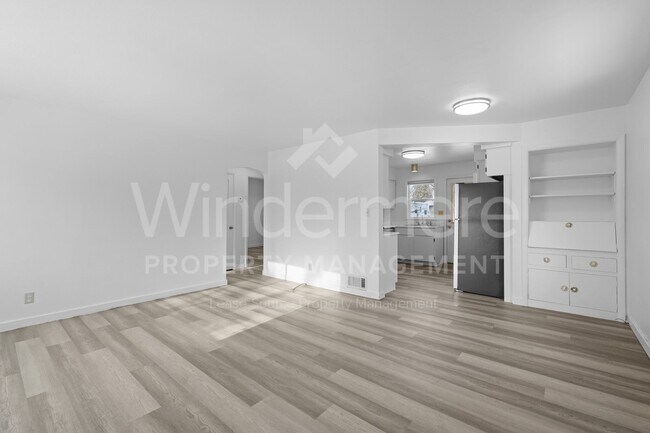 Foto del edificio - 11321 E Springfield Ave