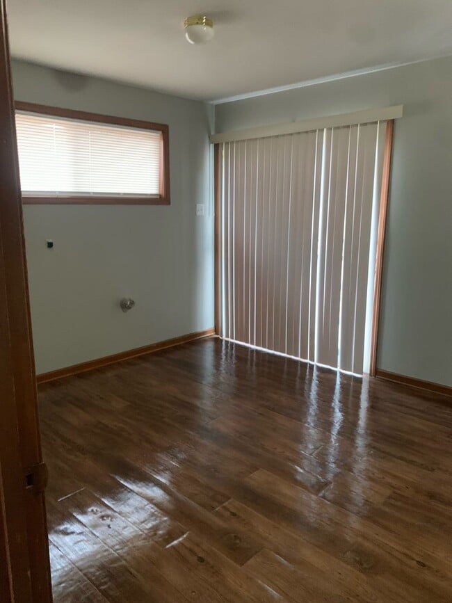 Photo - 407 Argo Avenue House
