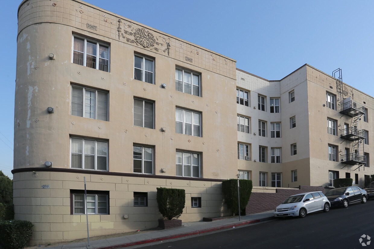 Foto del edificio - Chateau Adams Apartments