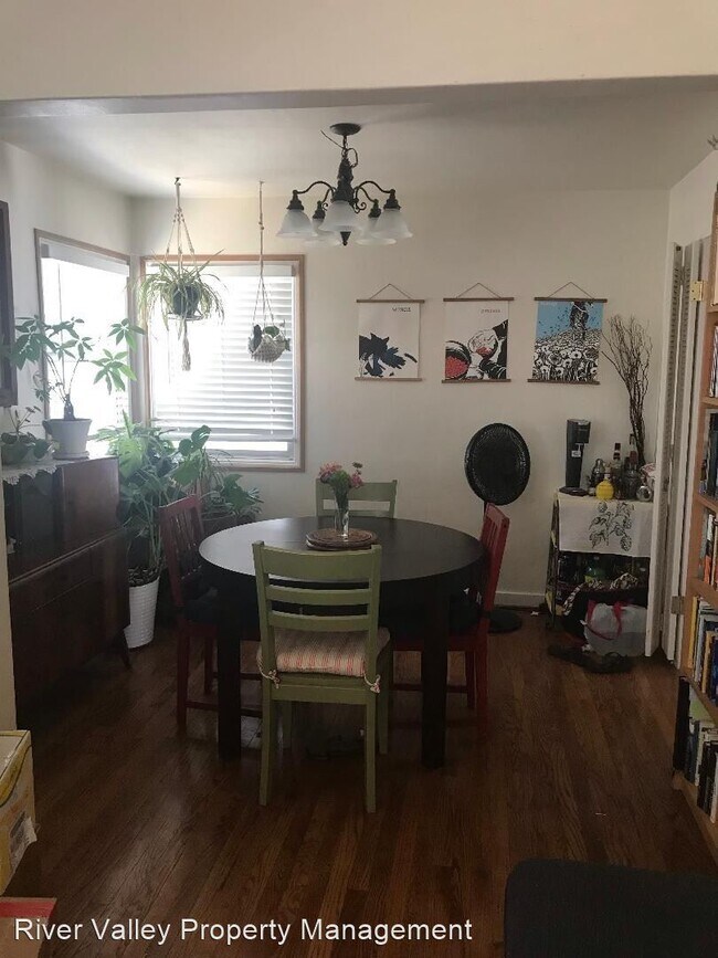 Foto del edificio - 3 br, 2 bath House - 5401 Carmen Way