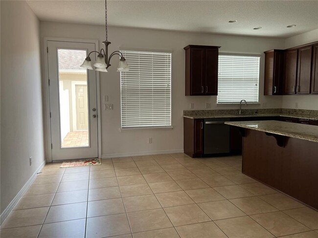 Foto del edificio - 8969 Fullerwood Ave