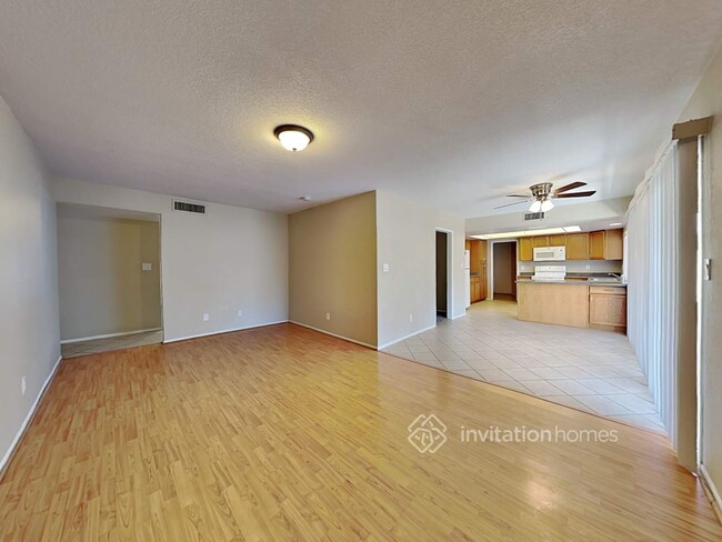 Foto del edificio - 14039 N 39th Ln