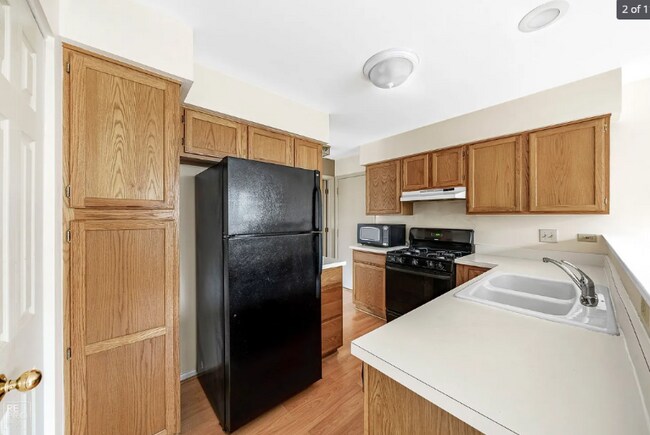 Building Photo - 632 Stone Brook Ct