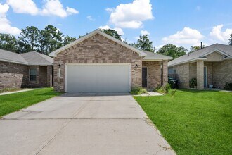 Building Photo - 24734 Russet Bluff Trl