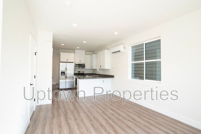 Foto del edificio - 7762 SW Bonita Rd