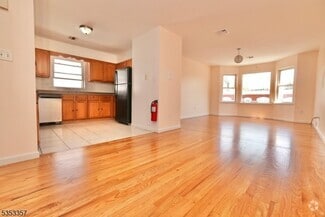 Building Photo - 22 Wakeman Ave