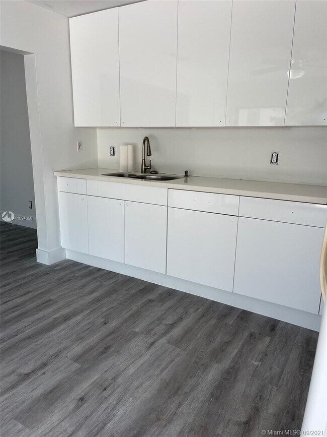 Foto del edificio - 7991 W 16th Ave
