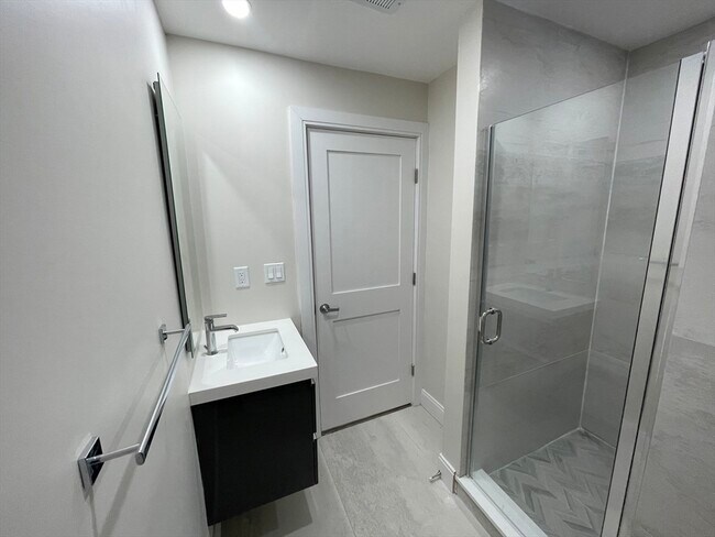Foto del edificio - 13 Sudbury St