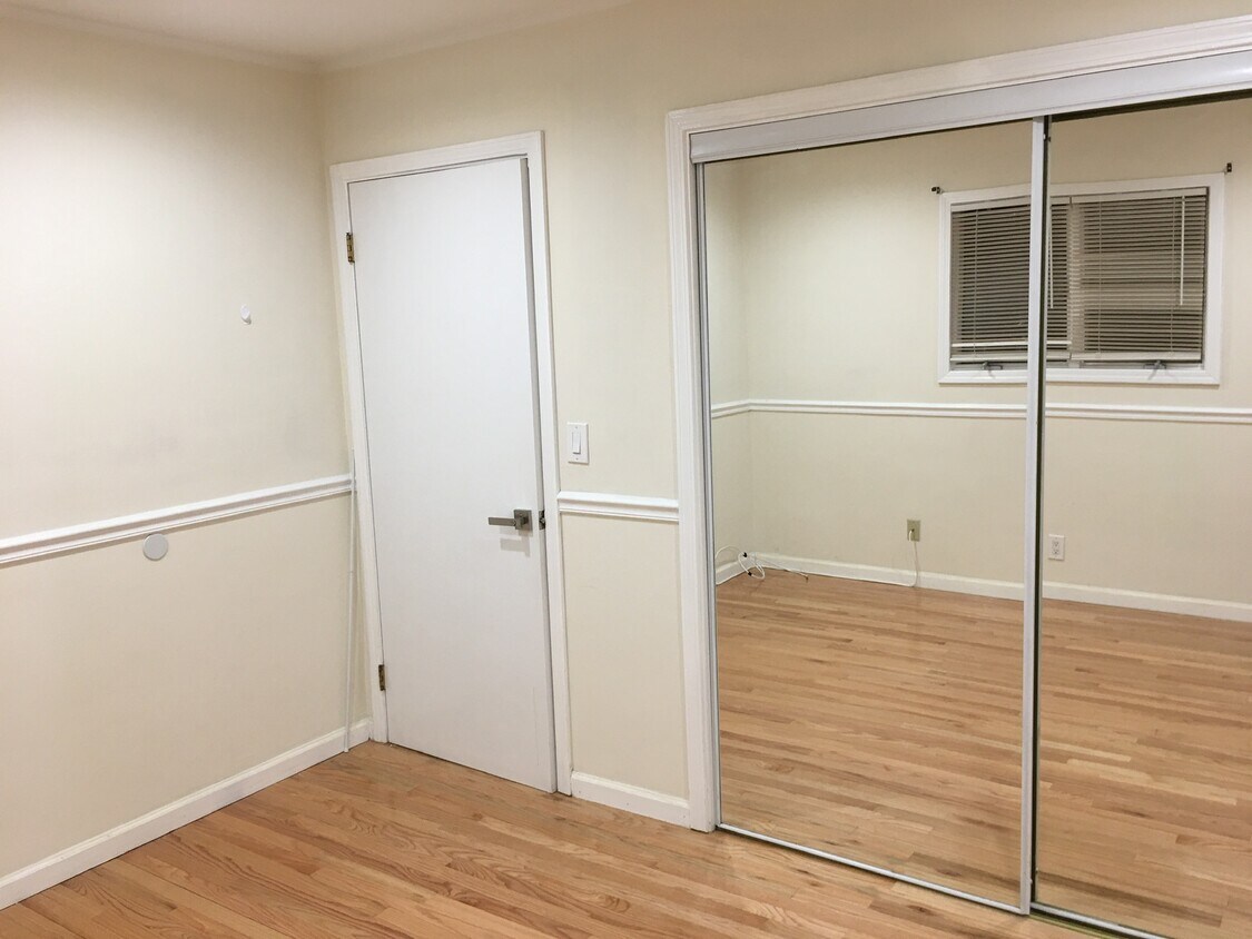 68 Canterbury Rd, Fort Montgomery, NY 10928 House Rental in Fort