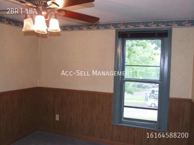 Foto del edificio - 437 Barnett St NE