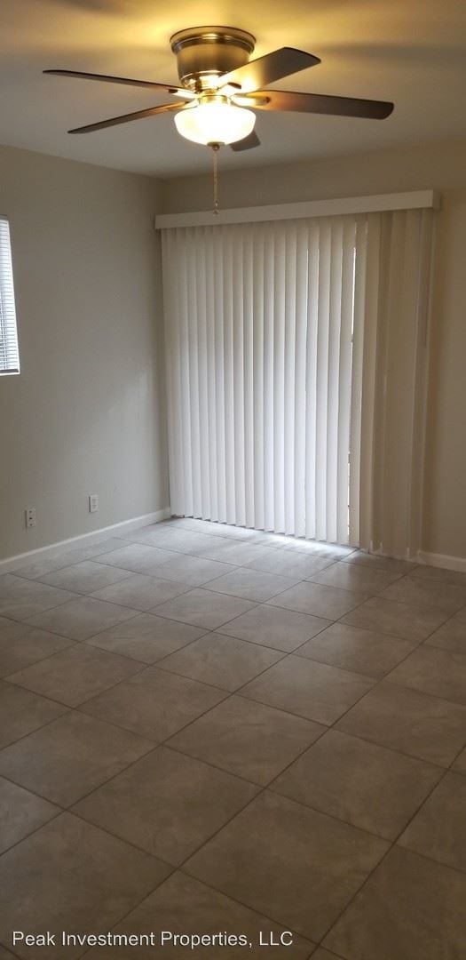 Building Photo - 3205 E Earll Dr