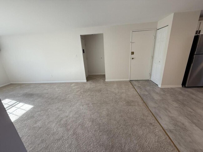 Foto del edificio - 1241 Elm St