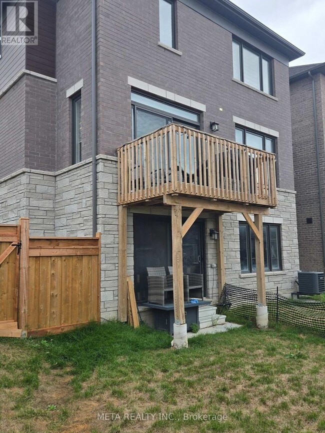 Building Photo - 2 Periwinkle Rd