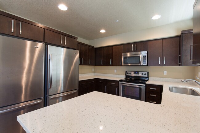 Foto del edificio - 915 SW 10th St