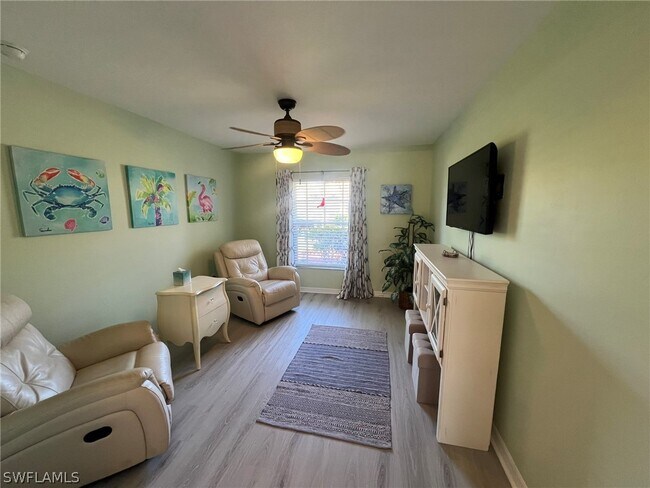 Foto del edificio - 10020 Horse Creek Rd