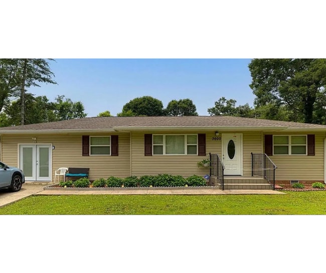 Photo - 3600 Bennett Rd House