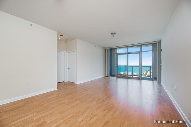 Foto del edificio - 1235 S Prairie Ave