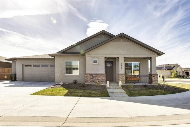 Foto del edificio - Beautiful 3 bed, 2 bath home in SpurWing G...