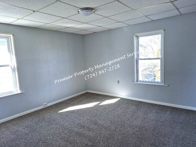 Building Photo - 3406 3rd Ave