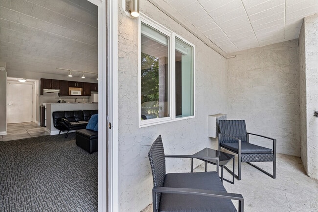 Foto del edificio - 30 US-9W