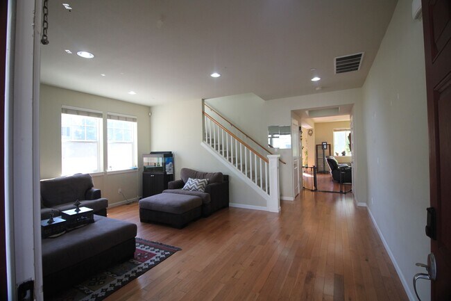 Foto del edificio - 18129 NE 111th St