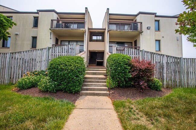 Building Photo - Beautiful 2 Bedroom Condo in Upper Marlboro!
