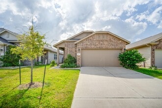 Building Photo - 14215 Campo Vista Dr
