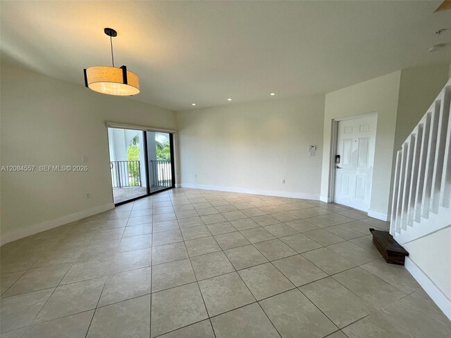 Foto del edificio - 10600 NW 88th St