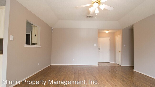 Building Photo - 3 br, 2 bath House - 6705 5th St.